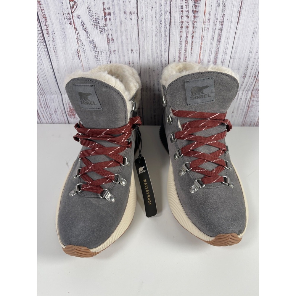 SOREL Women's 9 Out N About III Conquest Waterproof Boots in Gray